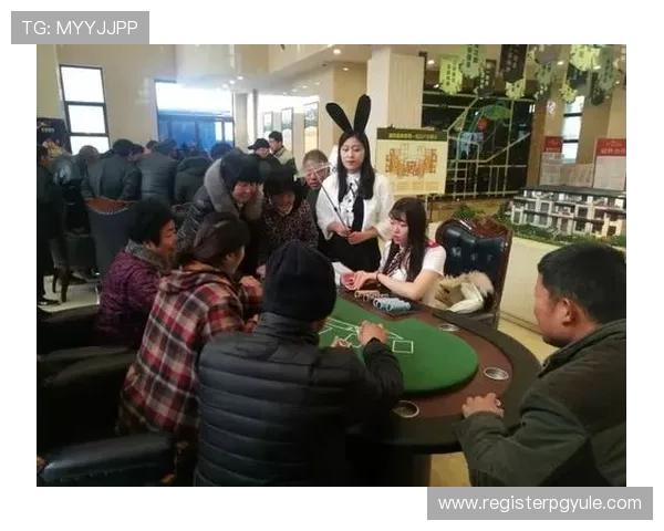 结合真人百家乐技巧与心理战术实现游戏中的优势